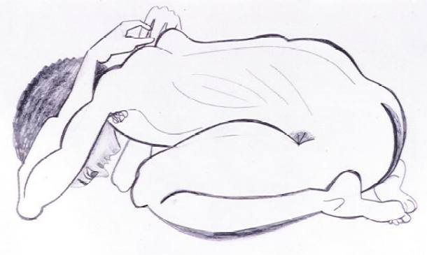 femme en boule