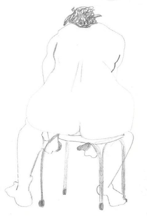femme assise de dos
