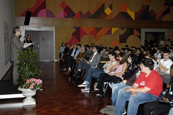 C�r�monie officielle